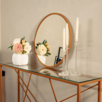 Product photo Hopkins console, gold from the ChiedoCover company.