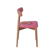 Product photo Rockwell chair, Wasp embroidery, TEDDY 833 velour, beech legs, lacquer from the ChiedoCover company.