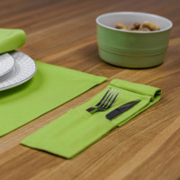 Product photo A set of placemats and couverts for 2 devices, green from the ChiedoCover company.