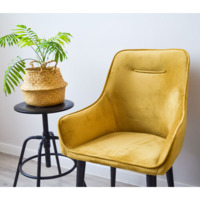 Product photo Mars chair, microfiber mustard color, metal legs from the ChiedoCover company.