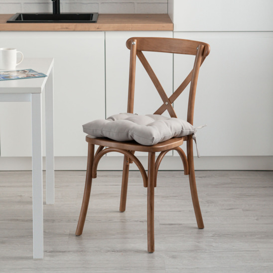 Cushion with ties for a chair, light grey - photo 2