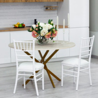 Product photo Chiavari chair-2 white, with upholstered seat from the ChiedoCover company.