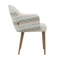 Product photo Tulip chair, chenille beige, light walnut from the ChiedoCover company.